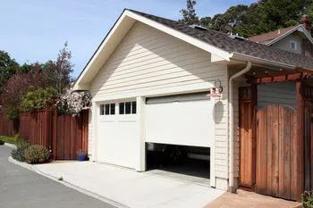 Golden Garage Door Service Kearns, UT 801-753-0546 - abt-cont-gr-18m